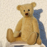 The Rabbie Teddy Bear pattern makes a sweet traditional jointed Barbara-Ann Bear about 15.5 inches (39 cm) tall. Rabbie is our latest teddy bear pattern. We think Rabbie will look great in a range of mohairs and other fabrics from the very short to relatively long (around 25mm)