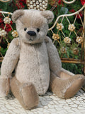 Frederick Traditional Mohair Heirloom Teddy Bear Kit. A jointed teddy bear kit suitable for a beginner by Make A Teddy to make a 15 inch (38 cm) teddy bear. Frederick is a very sweet teddy bear, he's quite easy to make and beginners have made him quite successfully.