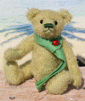 7.5 inch Mohair Teddy Bear Kit available in 4 colours by Make A Teddy choose the colour you want