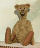 Hank teddy bear made from the Hank Mohair Heirloom Teddy Bear Kit. A jointed teddy bear kit by Make A Teddy to make a rather comical 15 inch (38 cm) teddy bear. 