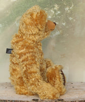 The Chester Teddy Bear pattern makes a large, classical, traditional mohair Barbara-Ann Bear about 21 inches (53cm) tall. 
A teddy bear sewing pattern to make a large, elegant, traditional mohair artist teddy bear with a centre seam in his head gusset, a long snout, a hump and long arms and legs