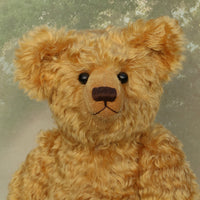 The Chester Teddy Bear pattern makes a large, classical, traditional mohair Barbara-Ann Bear about 21 inches (53cm) tall. 
A teddy bear sewing pattern to make a large, elegant, traditional mohair artist teddy bear with a centre seam in his head gusset, a long snout, a hump and long arms and legs